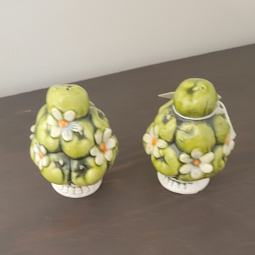 Vintage salt and pepper shakers